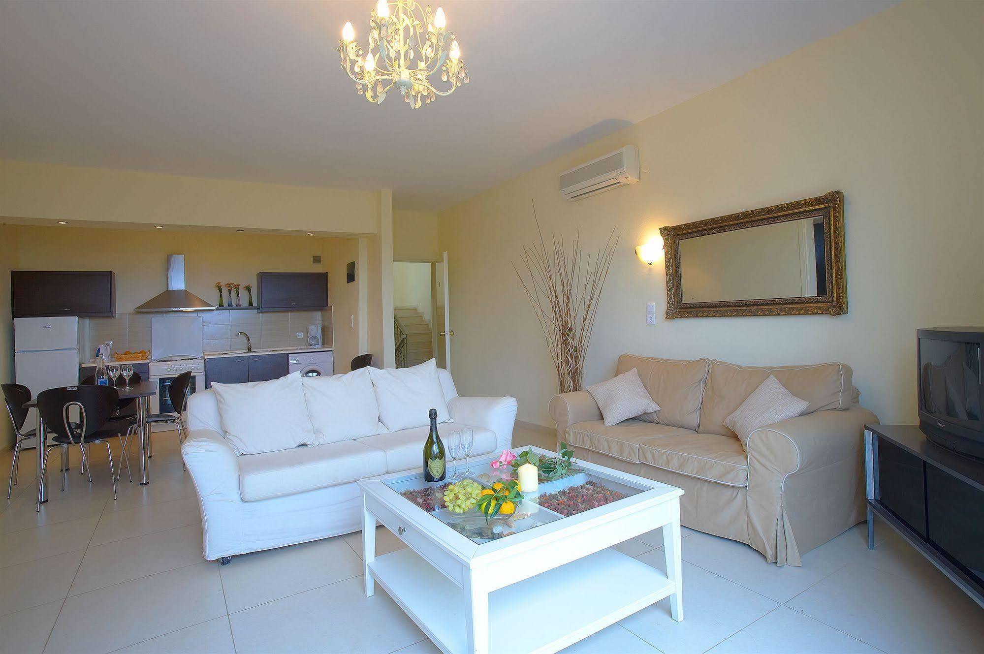 La Stella Suites Πλατανές Εξωτερικό φωτογραφία